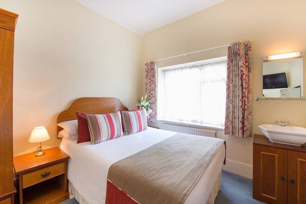 Moorhill House Bed & Breakfast Burley Exteriör bild