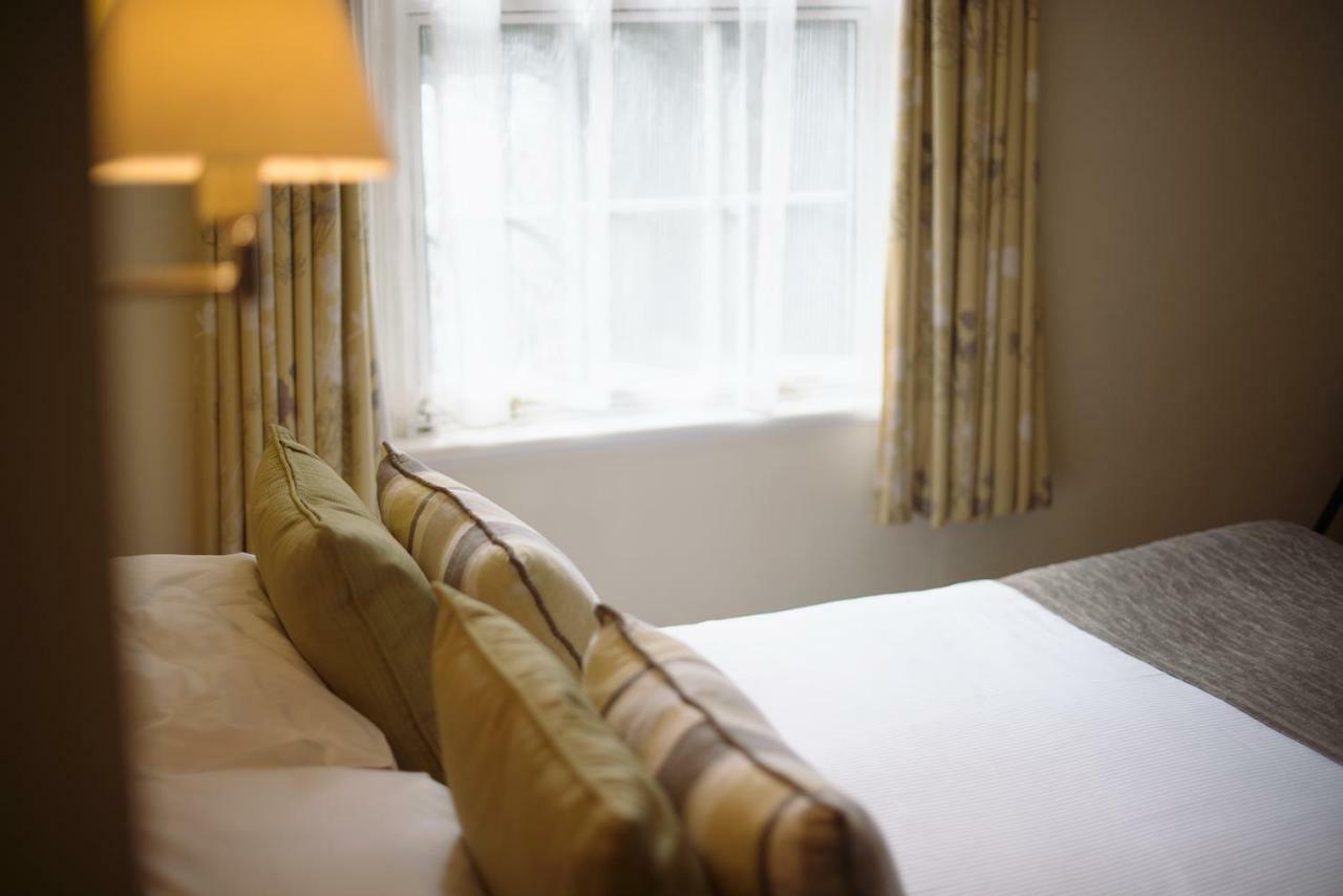 Moorhill House Bed & Breakfast Burley Exteriör bild